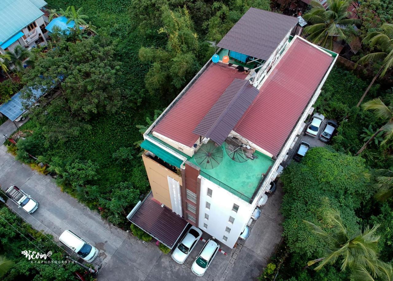 Green Paradise Hotel Янгон Екстер'єр фото